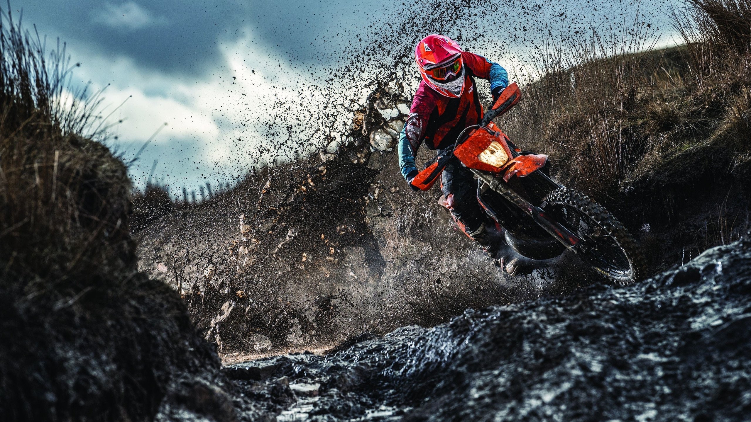 高尔的突破与配合展现袋鼠队日益成熟的进攻体系