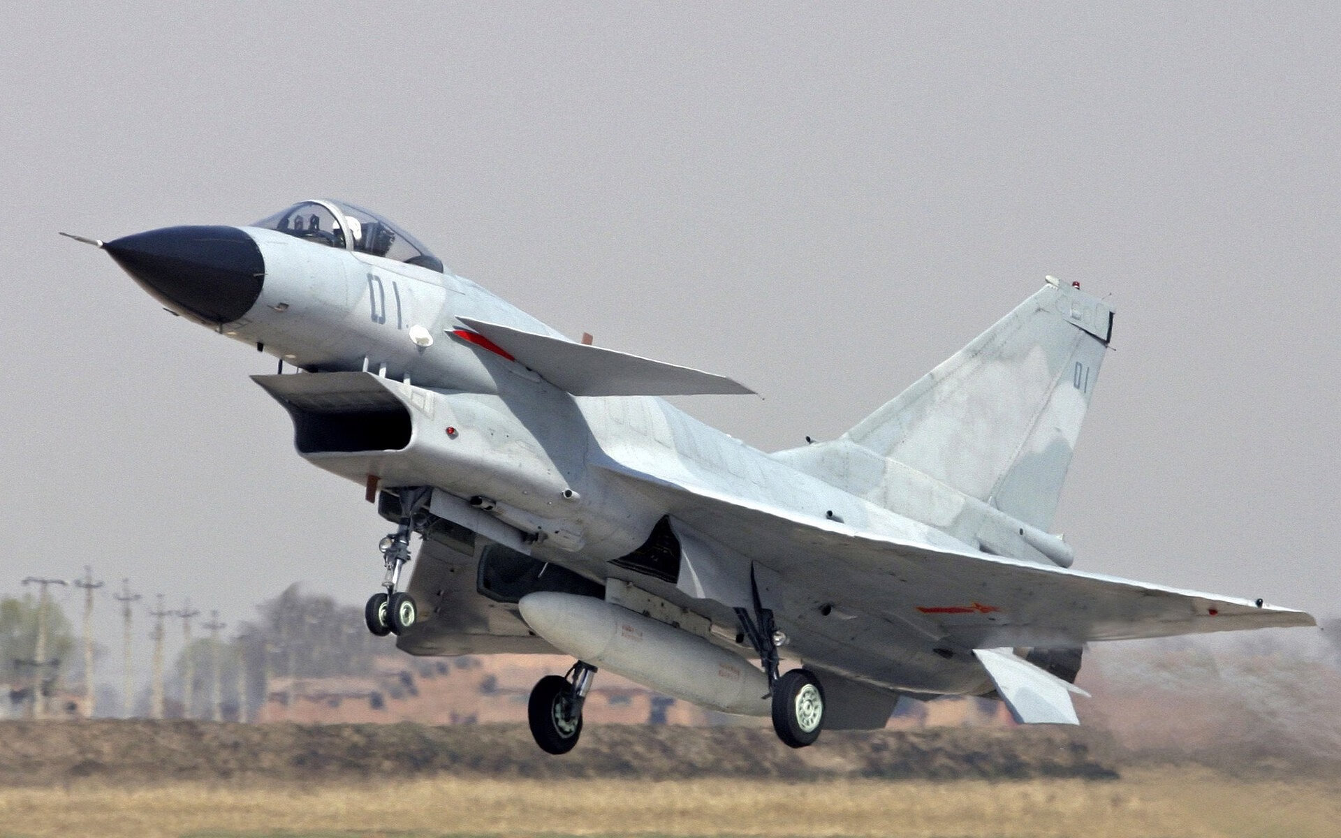 KAIYUNAPP-持续突破：年轻车手的首次夺冠史，最年轻f1车手